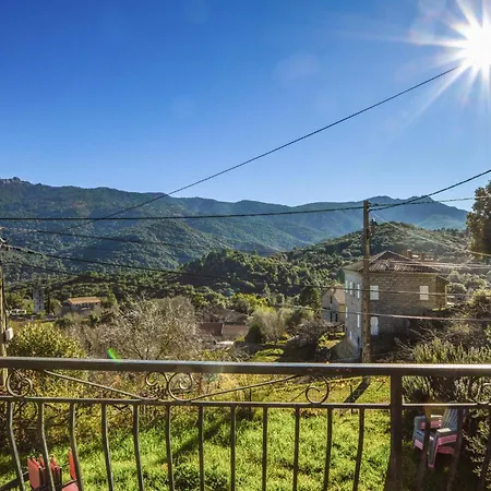Gorgeous In Gualdariccio With Kitchen San-Gavino-di-Carbini